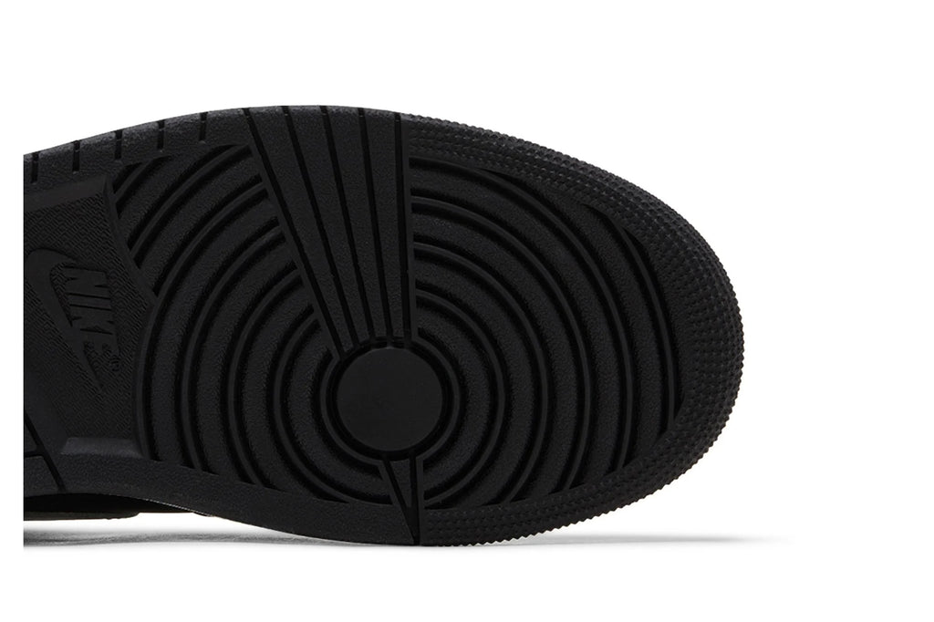 Air Jordan 1 Retro High OG “Black/White” (Men’s)