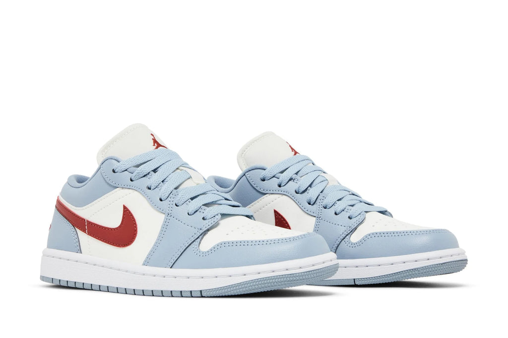 Air Jordan 1 Low WMNS “Blue Whisper”