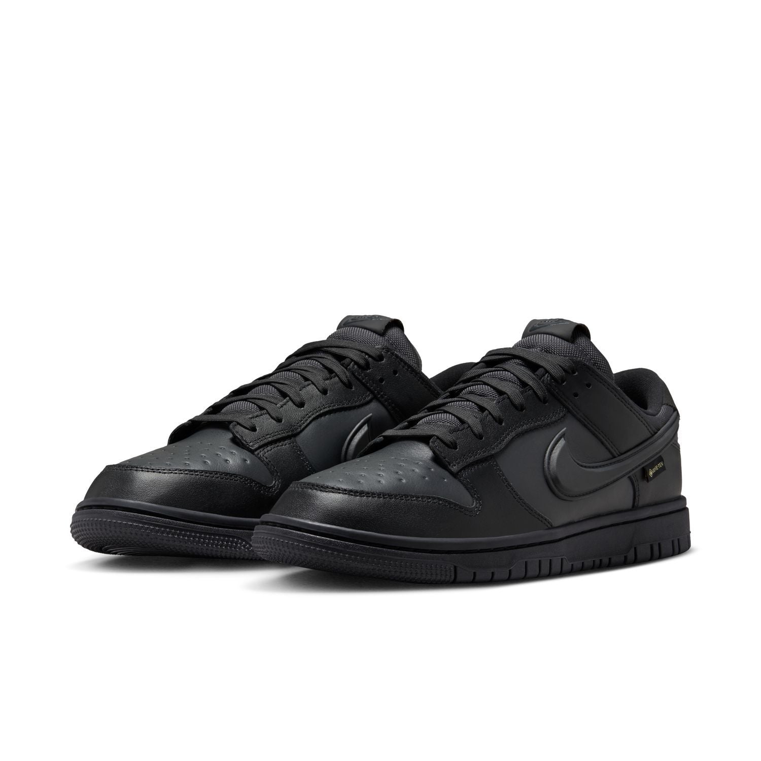 Dunk Low GORE-TEX “Triple Black”  (Men's)