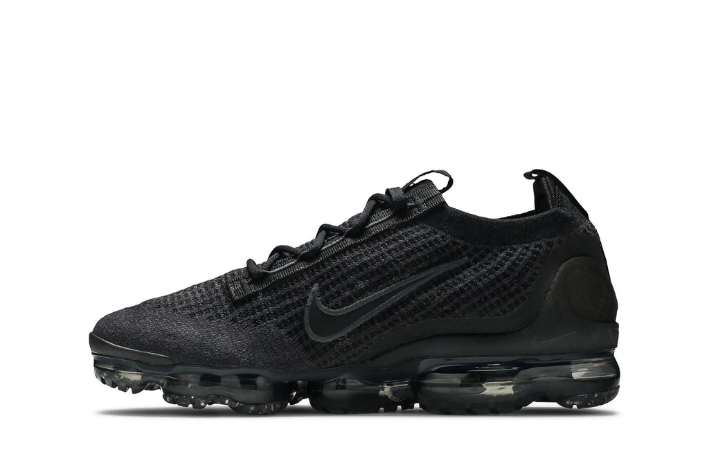 Nike VaporMax Flyknit 2021 “Triple Black”
