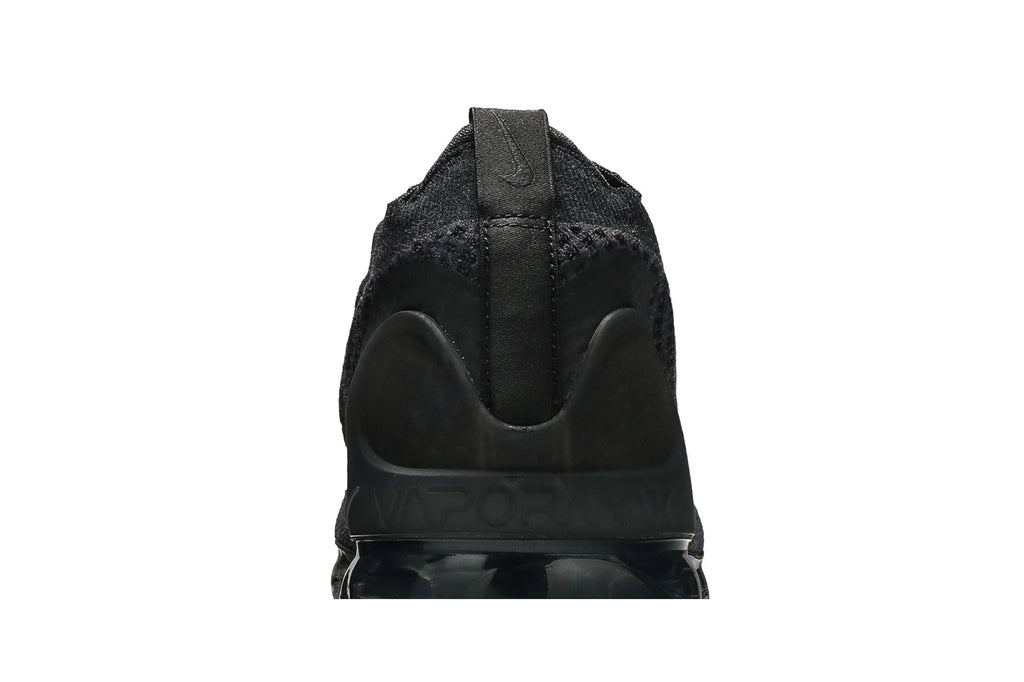 Nike VaporMax Flyknit 2021 “Triple Black”